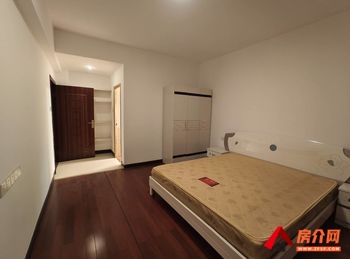 八步广厦信用小区，4室2厅房子出租(整租)，租金每月1700元