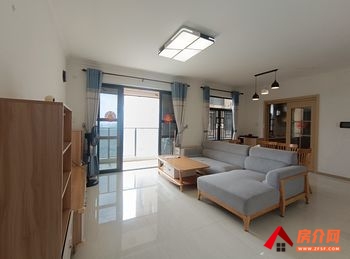 斗门中邦御珑湾，4室2厅房子出租(整租)，租金每月1600元