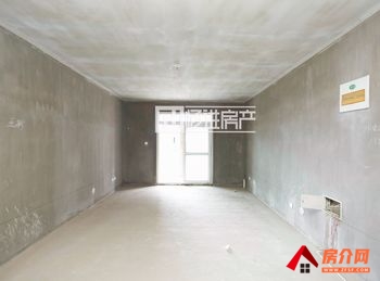 红旗新华园，3室2厅二手房出售,报价：70万元