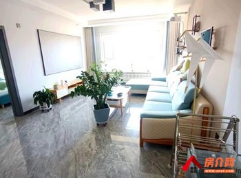 上东城小区小区房屋出售，海拉尔上东城小区，2室2厅，报价：76万元