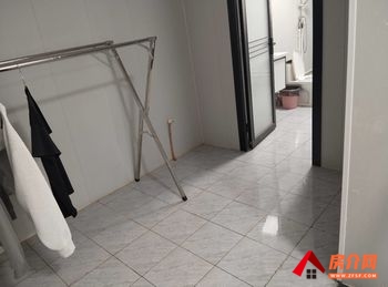 （师苑小区小区房屋出租）喀什喀什市师苑小区,7室2厅房子出租(合租)，租金每月800元