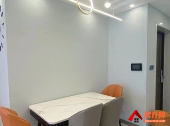 （天福公园学府小区房屋出租）喀什喀什市天福公园学府,4室2厅房子出租(整租)，租金每月2200元