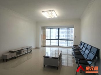 文山文山市恒厦商业广场,4室2厅房子出租(整租)，租金每月1500元