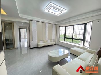 港湾花园小区房屋出售，美兰港湾花园，3室2厅，报价：130万元