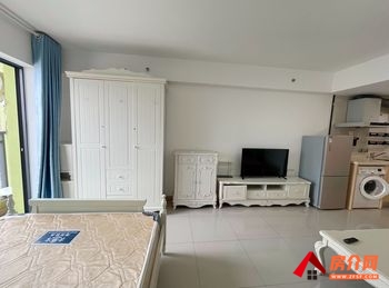 南海万科金色领域(商住楼)，1室1厅房子出租(合租)，租金每月870元