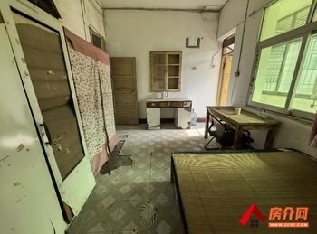 （中山北路113号院小区房屋出租）石鼓中山北路113号院，1室1厅房子出租(整租)，租金每月400元