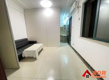 黄埔金碧领秀国际，1室1厅房子出租(整租)，租金每月2100元