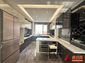 新城区春城天一阁，3室2厅房子出租(整租)，租金每月3500元