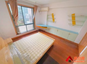 （华泰剑桥莱恩河畔小区房屋出租）鄞州华泰剑桥莱恩河畔，3室2厅房子出租(合租)，租金每月700元