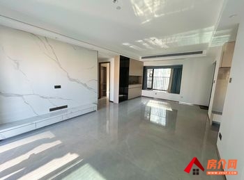 宝安万丰海岸城，4室2厅房子出租(整租)，租金每月6800元