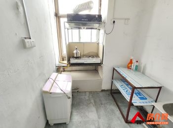 岱岳龙泉小区(B区)，3室1厅房子出租(合租)，租金每月200元