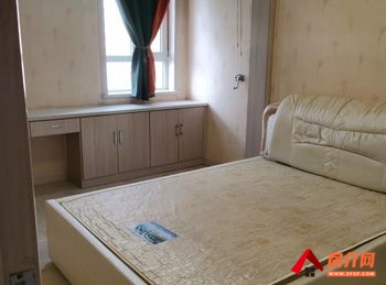 喀什喀什市明宇广场住宅楼 1室1厅房子出租(整租)，租金每月2083元
