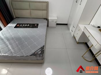 北仑顺源里，3室1厅房子出租(合租)，租金每月1000元