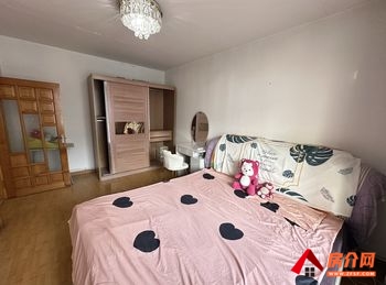 立山和平路小区，1室1厅房子出租(整租)，租金每月550元