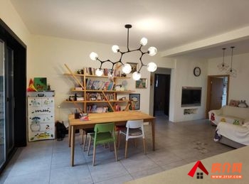 （清水湾C区小区房屋出租）安顺西秀清水湾C区,3室2厅房子出租(整租)，租金每月1800元