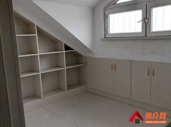 幸福路三五九小区，5室0厅房子出租(合租)，租金每月600元