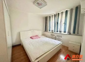十四师新师部家属院小区房屋出租，和田市十四师新师部家属院，3室2厅房子出租(整租)，欢迎联系