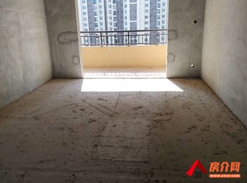 华容葛店新城，4室2厅二手房出售,报价：24万元