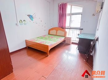 宁波鄞州东方瑞市(东区) 8室2厅房子出租(合租)，租金每月900元