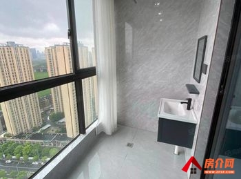 （水晶堡(别墅)小区房屋出租）官渡水晶堡(别墅)，4室2厅房子出租(合租)，租金每月500元