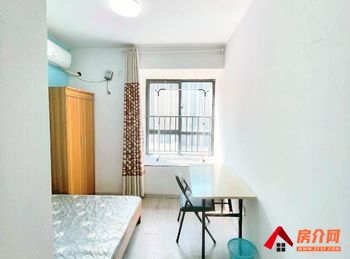 高新区朗悦公园茂3号馆(家庭茂)，3室2厅房子出租(合租)，租金每月350元