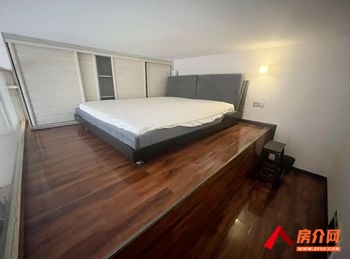 武侯世豪嘉柏(商住楼)，2室1厅房子出租(合租)，租金每月800元