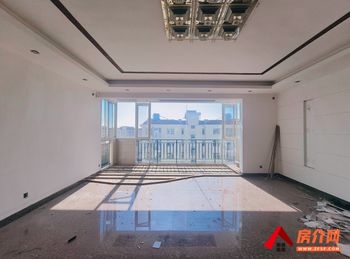 西山广福小区2区，4室2厅二手房出售,报价：207万元