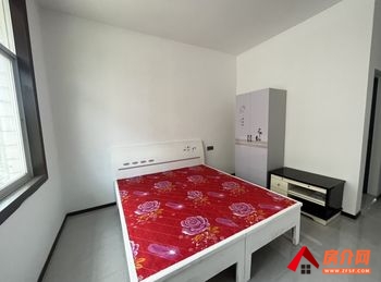 泰丰路三组自建房小区房屋出租，泰丰泰丰路三组自建房，1室1厅房子出租(整租)，欢迎联系