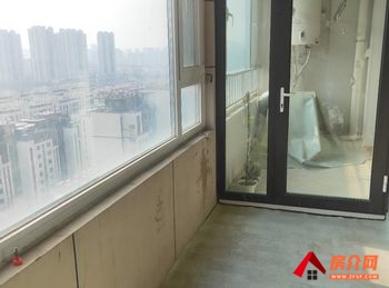 东港安泰德园，3室2厅二手房出售,报价：155万元