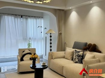 颍州万达华府(东区)，2室1厅房子出租(合租)，租金每月260元