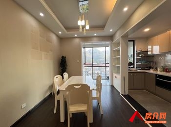 德宏芒市弘映山庄,4室2厅房子出租(整租)，租金每月2200元