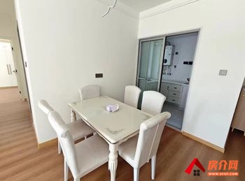 （川亿中央公园小区房屋出租）和田市川亿中央公园，3室2厅房子出租(整租)，租金每月2086元