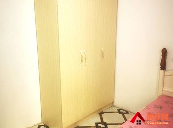 和田市和田京和小区，1室1厅房子出租(整租)，租金每月1300元