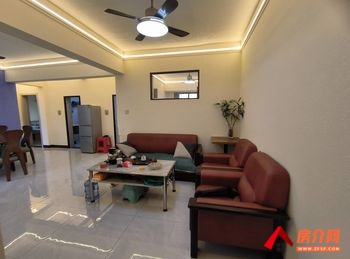 蓝色经典小区房屋出售，银海蓝色经典，3室2厅，报价：43.7万元