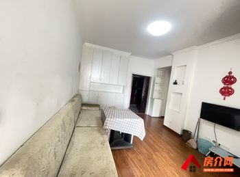 南白钻石广场小区，1室1厅房子出租(整租)，租金每月667元