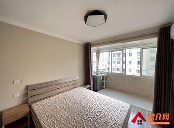 上海浦东莲溪六村,1室1厅房子出租(整租)，租金每月3800元