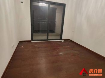 恒大童赋苑小区房屋出租，太仓恒大童赋苑，4室2厅房子出租(整租)，欢迎联系