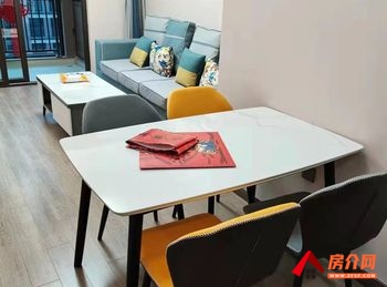 开发区海上传奇，3室2厅房子出租(整租)，租金每月1300元