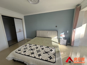 丽景馨城小区房屋出售，威海荣成丽景馨城,3室2厅，报价：69.8万元