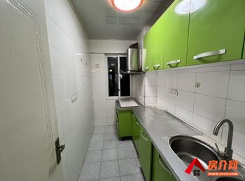 红塔西门町，3室1厅房子出租(整租)，租金每月800元