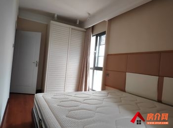 （湖畔知城小区房屋出租）红塔湖畔知城，3室1厅房子出租(整租)，租金每月1200元