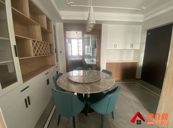 建发泱著小区房屋出售，太仓建发泱著，4室2厅，报价：248万元