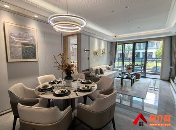 万达东江城小区房屋出售，河源源城万达东江城 4室2厅，报价：62万元