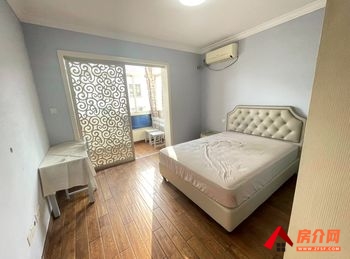 （梅川一街坊小区房屋出租）上海普陀梅川一街坊,1室1厅房子出租(整租)，租金每月4500元