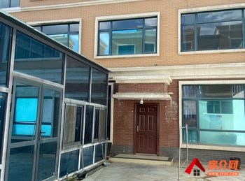 拉萨堆龙德庆日月湖水景花园,7室2厅别墅出租(整租)，租金每月8000元