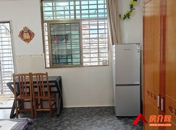 渔村四巷北一巷自建房小区房屋出租，吉阳渔村四巷北一巷自建房，1室0厅房子出租(整租)，欢迎联系