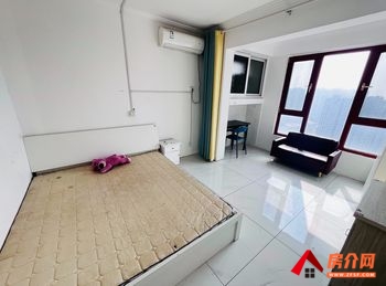 （绿地工润和平壹号(四期)小区房屋出租）徐州云龙绿地工润和平壹号(四期) 3室1厅房子出租(合租)，租金每月500元