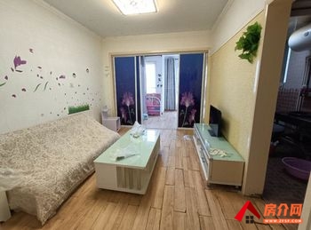 卧龙新华城市广场，1室1厅房子出租(整租)，租金每月750元