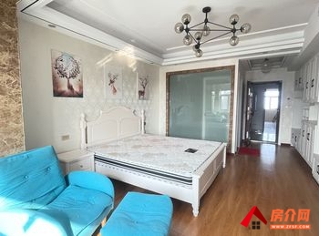 候口鑫隆中央公园，1室1厅房子出租(整租)，租金每月1500元