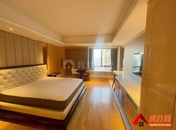 北京东城国瑞城(西区) 1室0厅房子出租(整租)，租金每月8500元